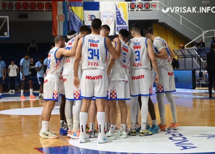Slovan iz Bratislave slavio na Pecari rezultatom 91:98